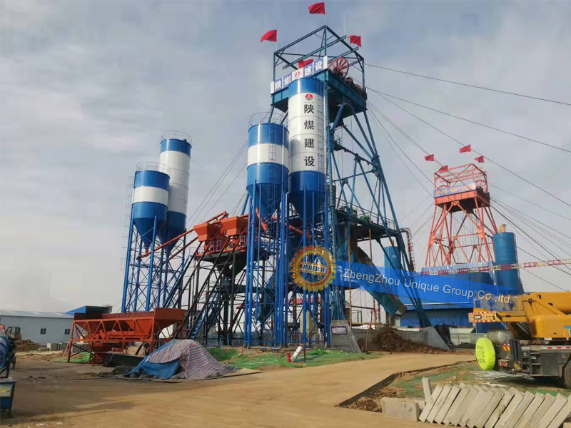 Double concrete mixing plant installation finished