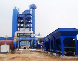 What is the role of the asphalt mixing plant?